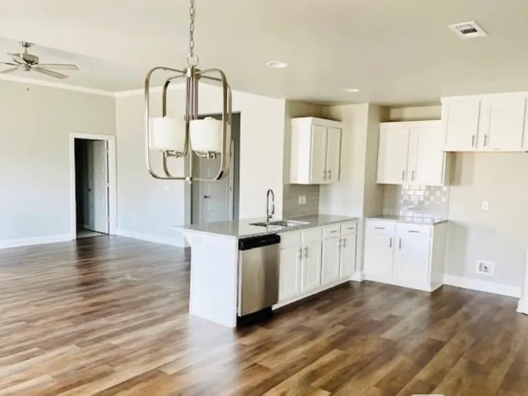 5907 SW Teppee Ave #1 — Photo 5
