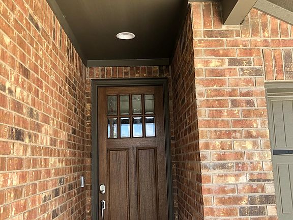 2nd image of 2309 Upchurch St