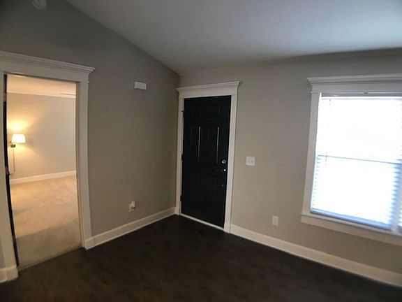 2nd image of 111 Hunters Landing Dr