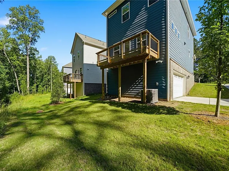 1670 Eagle Dr — Photo 55
