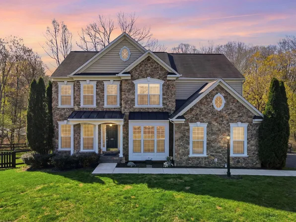 6925 Mill Valley Dr, Warrenton, VA 20187