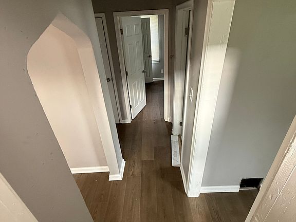 3rd image of 26301 W Hills Dr