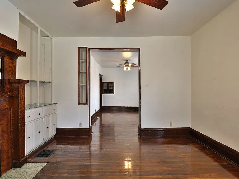 21 E Blake Ave — Photo 9