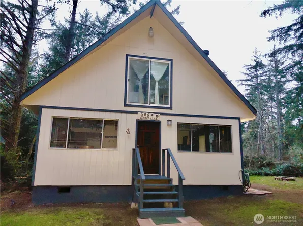 968 Camoko Court SE, Ocean Shores, WA 98569