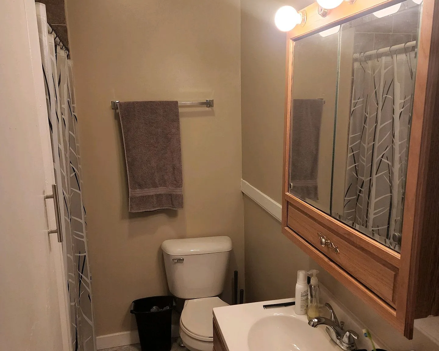 726 16th Ave — Photo 1