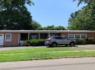 325 Albert Ave, Stratford, CT 06614