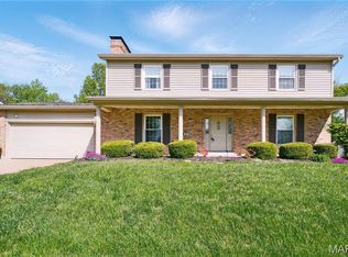 809 Dutch Mill Dr, Ballwin, MO 63011