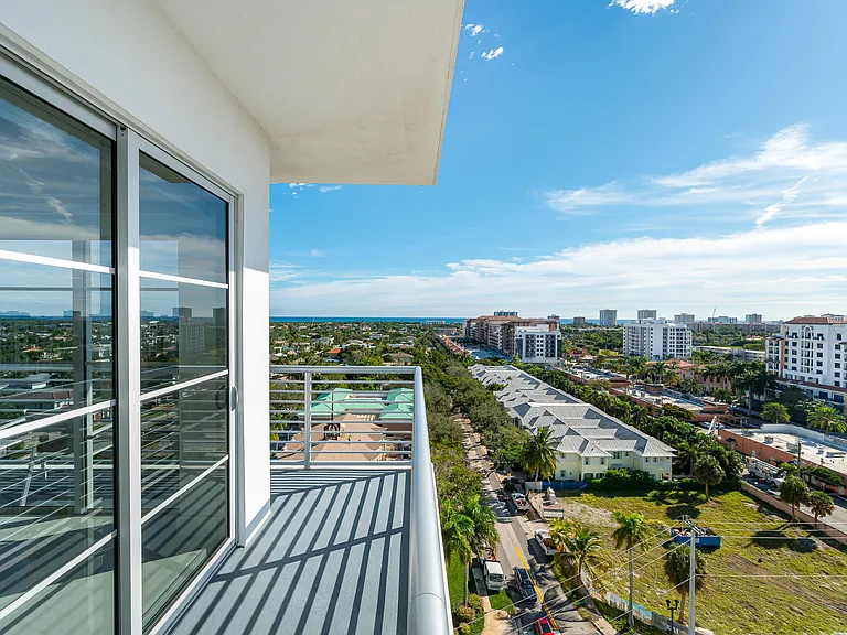 155 E Boca Raton Rd #1103 — Photo 27