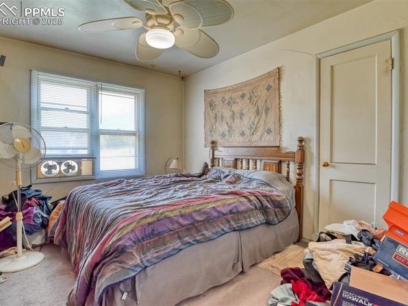 colorado-springs-colorado-13666419 picture