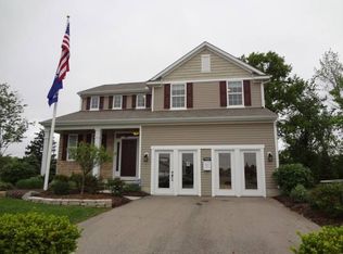 3984 Black Pine Dr, Grove City, OH 43123