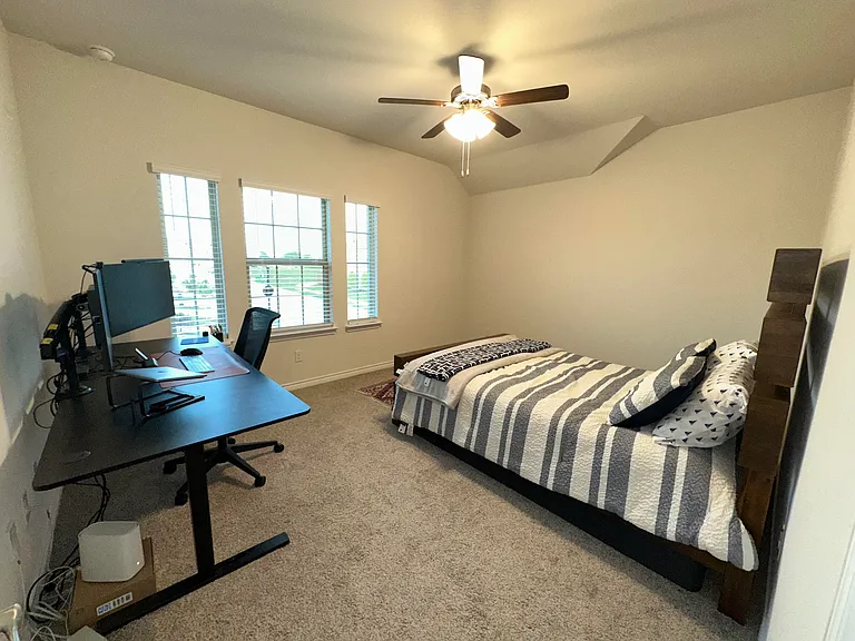 809 Lone Rock Dr — Photo 8
