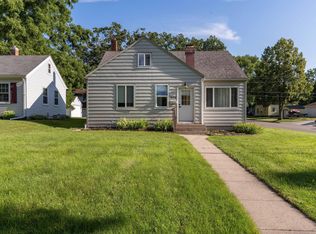 904 W Cavour Ave, Fergus Falls, MN 56537