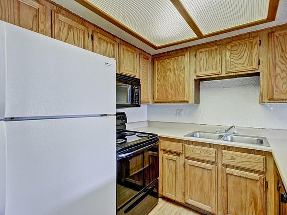 5th image of 21626 N 23rd Ave Unit 203