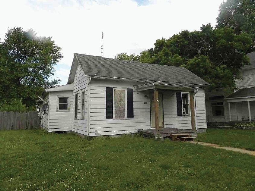 Exterior Front