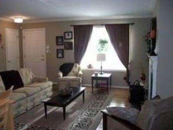 116 Eaglesmere Cir APT 12