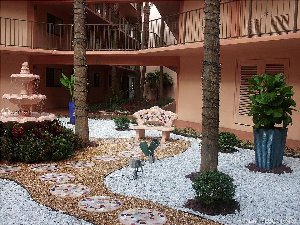 2nd image of 8600 SW 133rd Avenue Rd APT 404