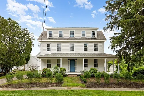 63 Pleasant St #2 Photo 1