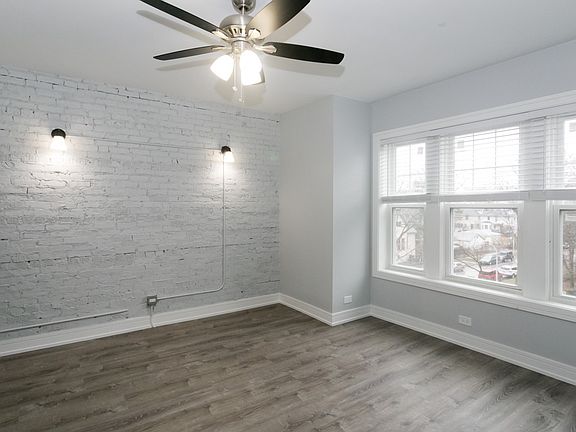 5th image of 1904 W Morse Ave #3