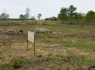 3753 Locksley Dr, Mountain Brook, AL 35223