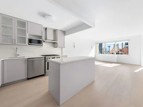 300 E 59th St APT 1207, Manhattan, NY 10022
