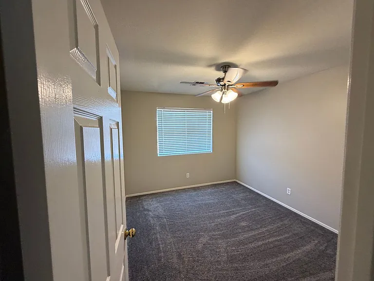 3049 W Santa Cruz Ave — Photo 5