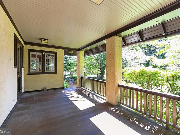 5th image of 708 Old Westtown Rd