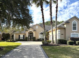 10355 CYPRESS LAKES Drive, Jacksonville, FL 32256