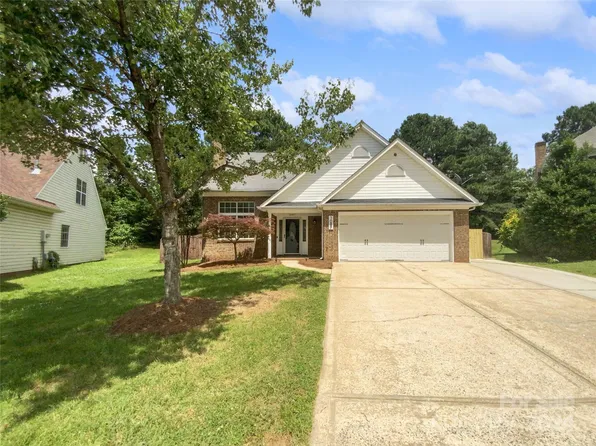 1087 Avondale Pl, Concord, NC 28027