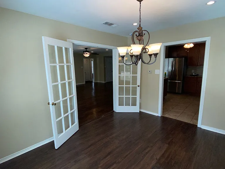 4012 Boyd Ave — Photo 3