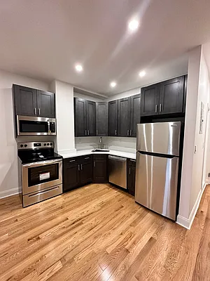 Rented by Urban Real Estate Property Group Inc | media 2