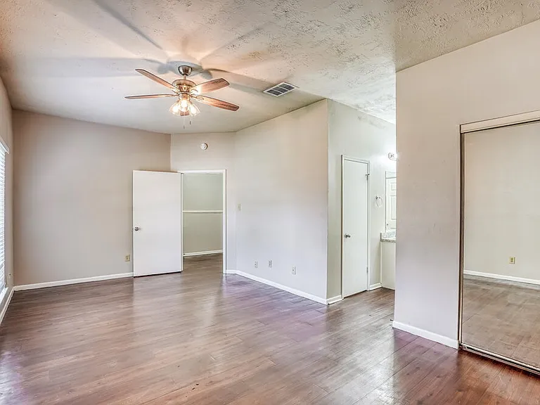 15022 Mulberry Meadows Dr — Photo 9