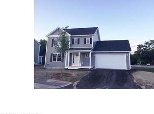 31 Gray Rd, Cumberland, ME 04021