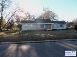 415 Rio Grande St, Lockhart, TX 78644