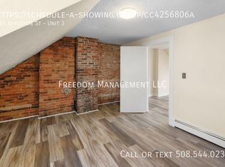 110 Appleton St APT 3, Lowell, MA 01852