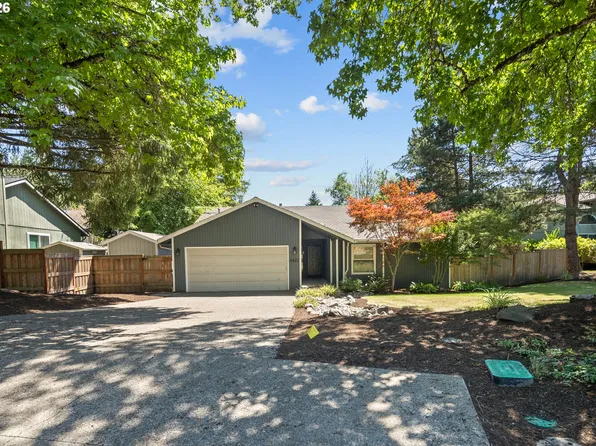 6422 SW Roundtree Ct, Portland, OR 97219