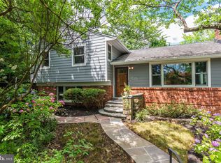 6408 Stratford Rd, Chevy Chase, MD 20815