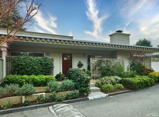 10 Los Altos Sq, Los Altos, CA 94022