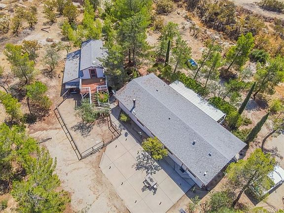 5th image of 40785 Crazy Horse Canyon Dr