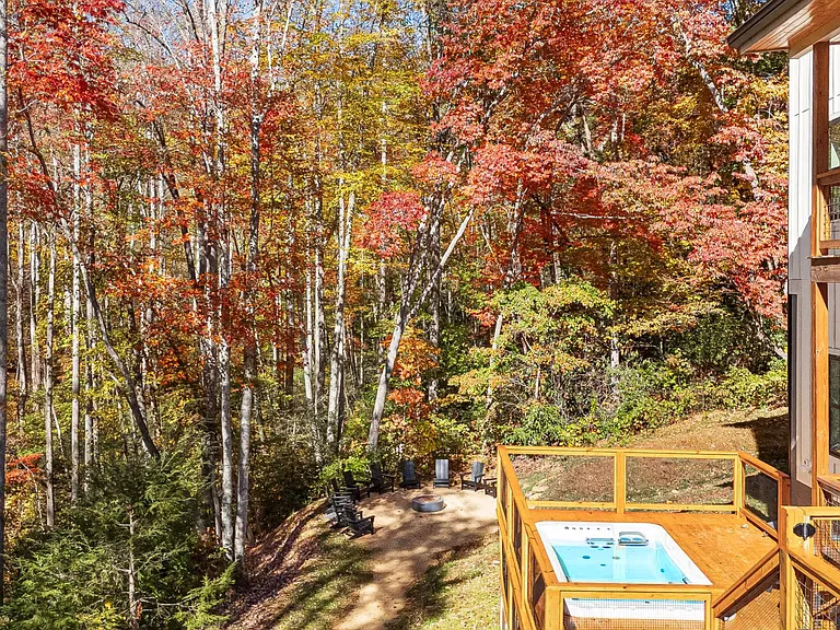 56 Creek Run Rd — Photo 18