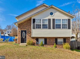 6566 12th St, Chesapeake Beach, MD 20732
