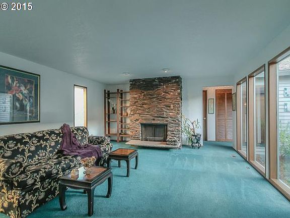 5th image of 5076 SE Casa Del Rey Dr