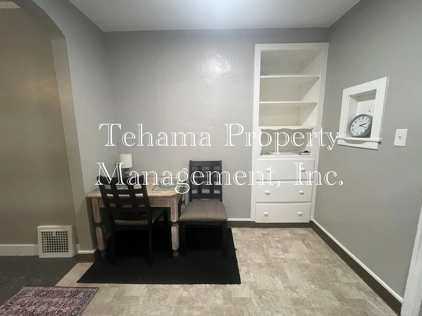 1051 Washington Street — Photo 4