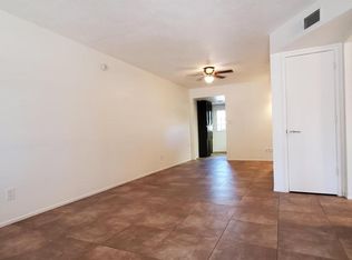 3301 E Earll Dr, Phoenix, AZ 85018