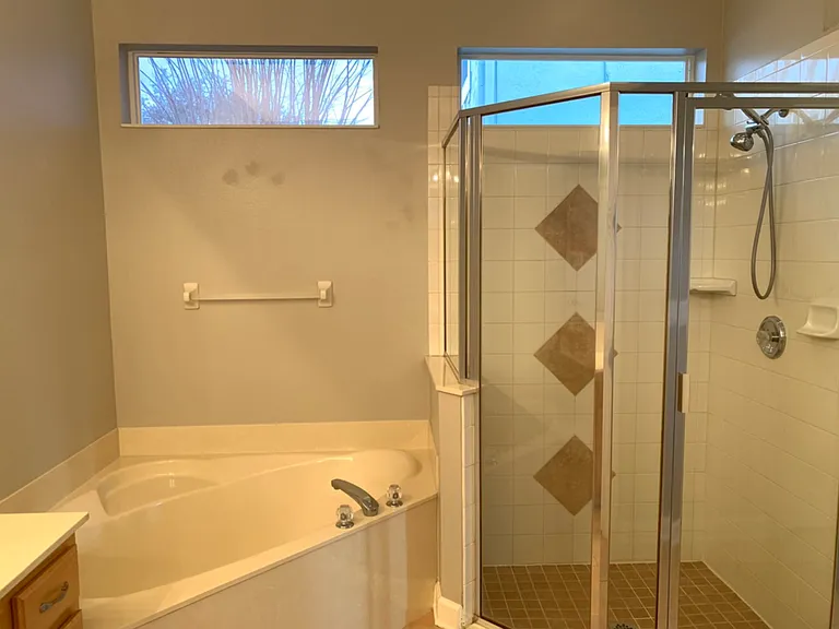 251 Via Siena Ln — Photo 16