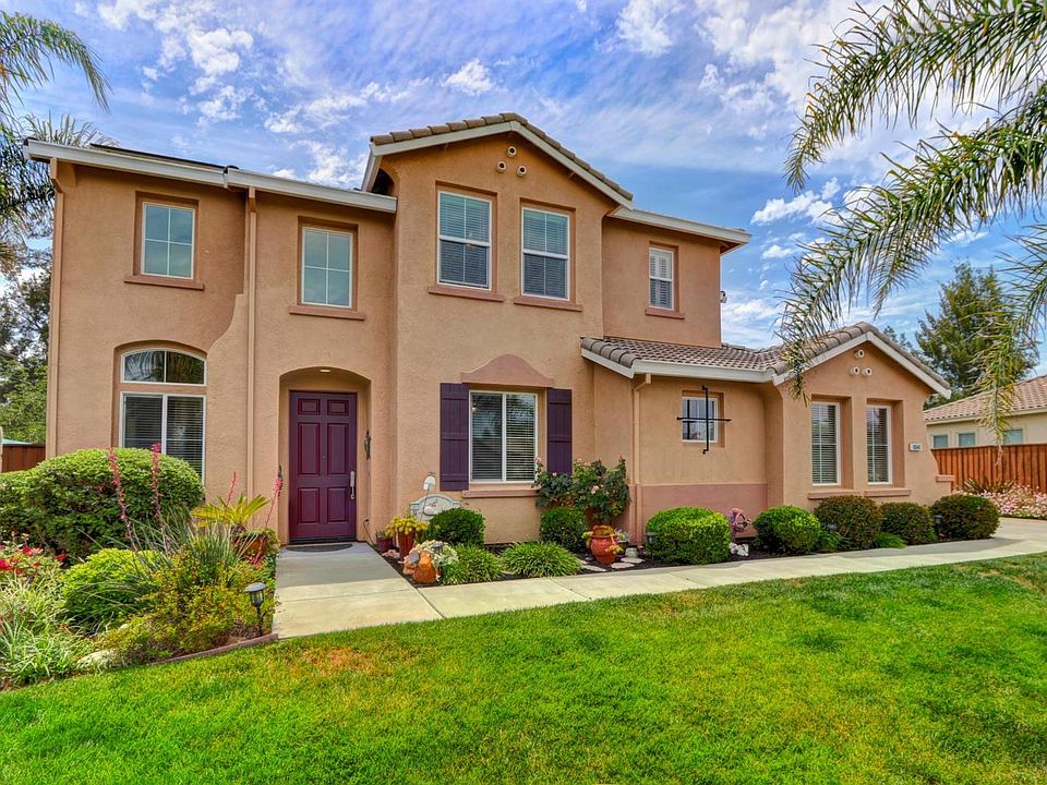 1st image of 18040 Blue Winged Ct