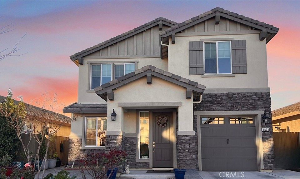 1st image of 1833 Larkspur Ln