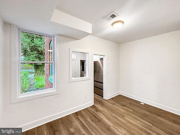 4th image of 2217 Riggs Ave