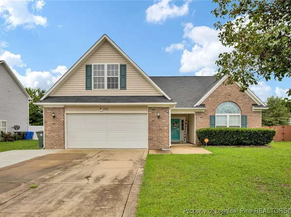 2124 Yellowbrick Rd, Fayetteville, NC 28314