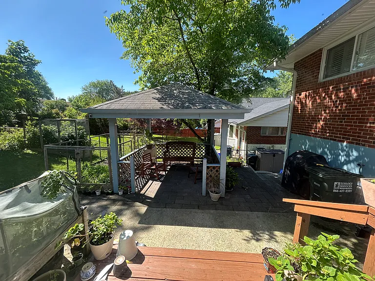 10213 Conover Dr — Photo 23