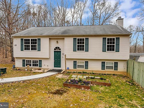 3rd image of 25 Wagonroad Ln
